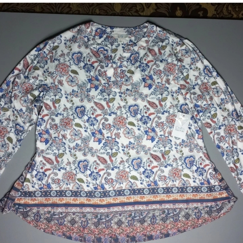 Women's Croft & Barrow  Roll-up Sleeve Blue Paisley Blouse / NWT / Size: L